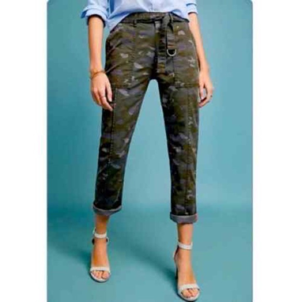 Anthro wanderer camo pant with belt